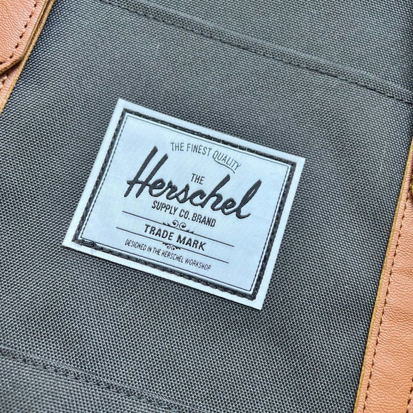 Herschel Little America™ Backpack - Picture 2 of 3
